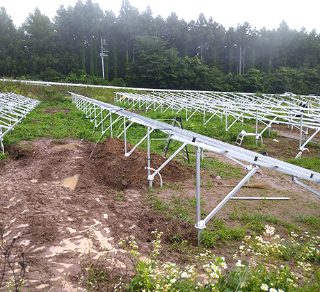 Giải pháp khung lắp đặt trên mặt đất cho bảng điều khiển năng lượng mặt trời 568KW